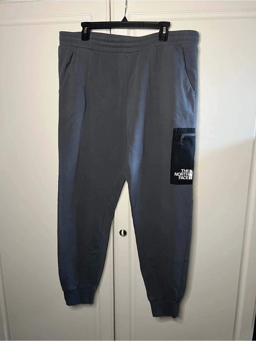 The North Face Cargo Jogger Sweatpants Utility Pocket